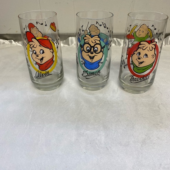 Vintage 1985 The Chipmunks Collectors Drinking Glass Set Of 3 ALVIN,SIMON,THEODO - Picture 1 of 16
